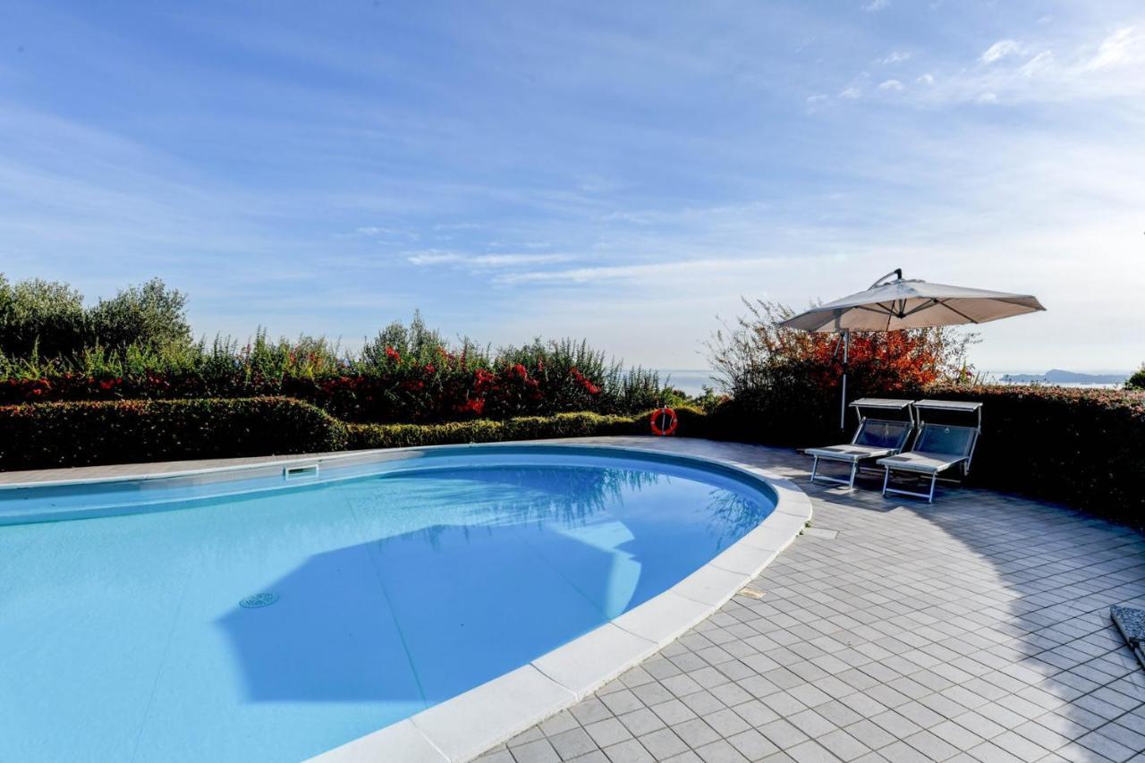 6 Happiness Apartment Toscolano Maderno Exterior photo