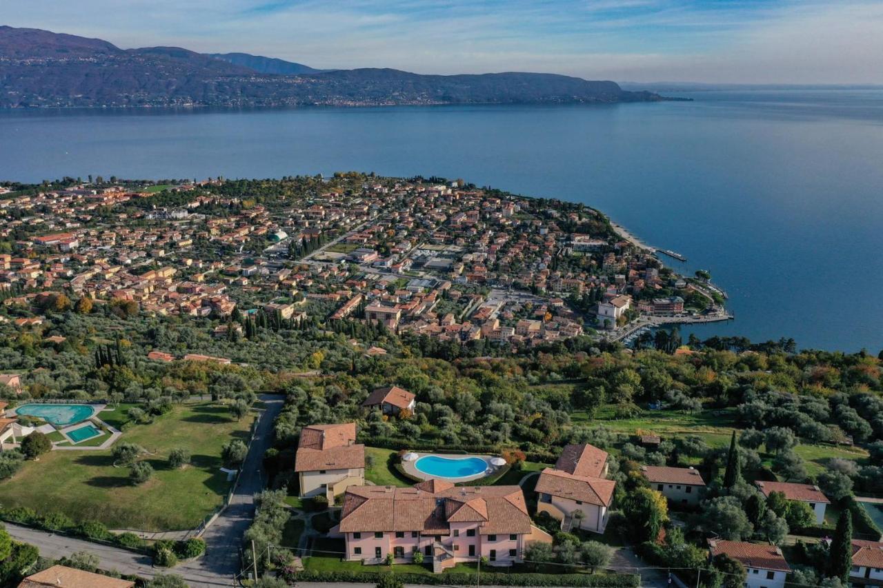 6 Happiness Apartment Toscolano Maderno Exterior photo