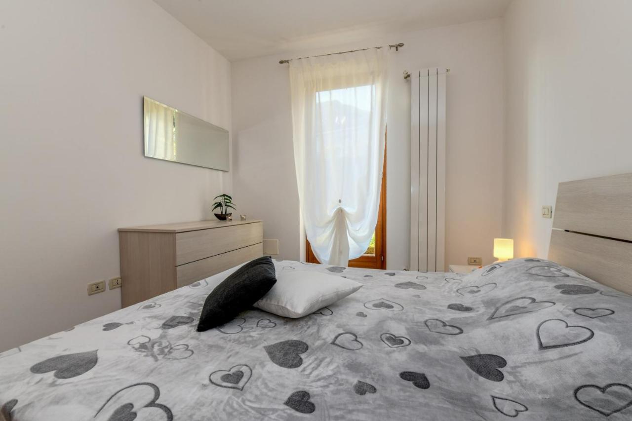 6 Happiness Apartment Toscolano Maderno Exterior photo